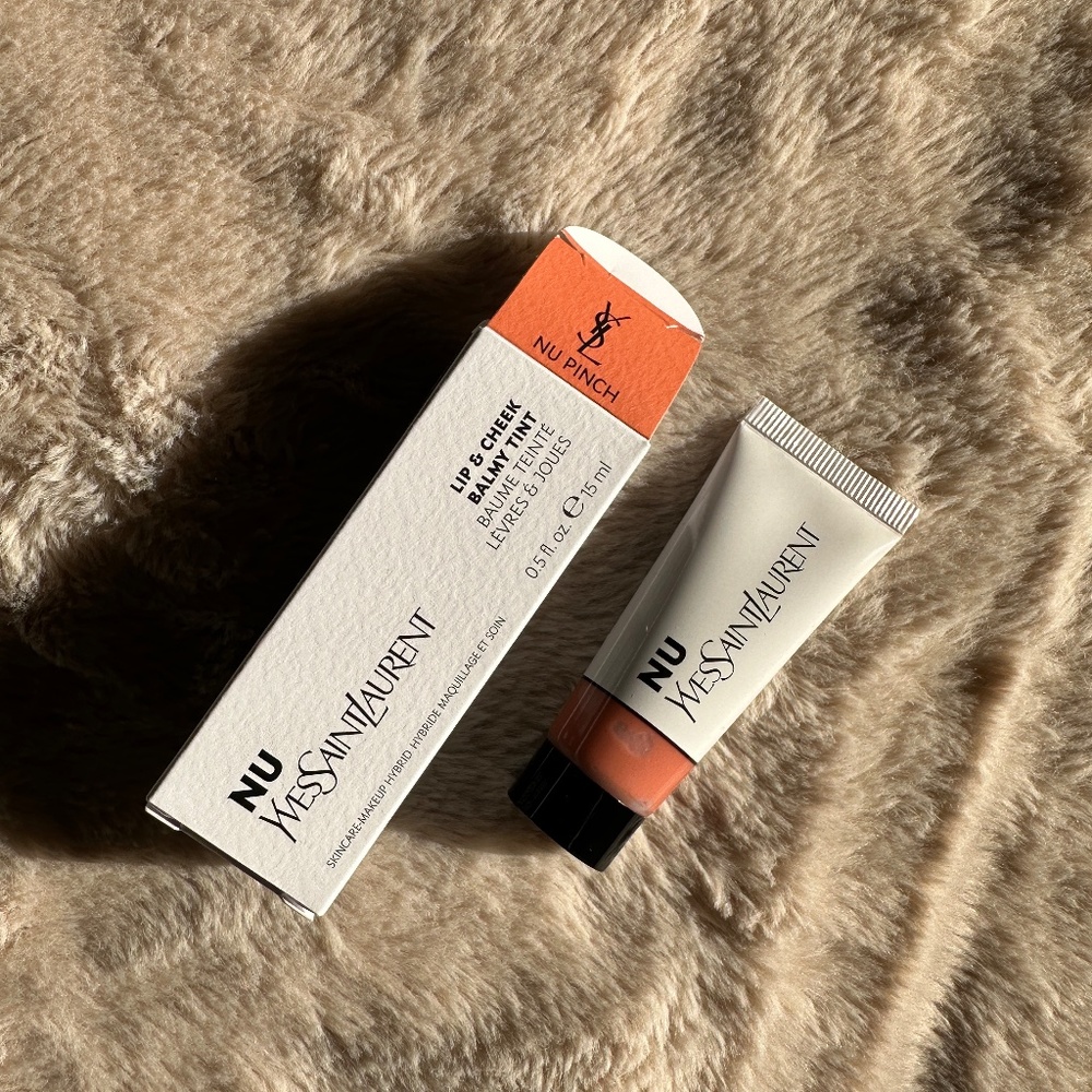 NU LIP & CHEEK BALMY TINT (Shade 3-Pinch)